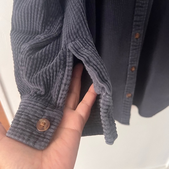 L.L. Bean Women’s Dark Blue Corduroy Shirt/Jacket - Picture 2 of 9